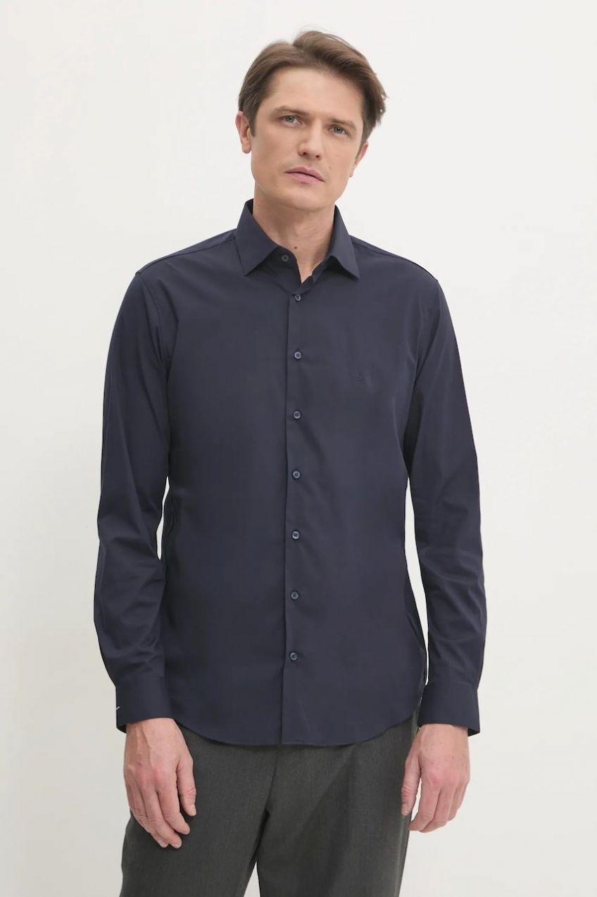Košeľa Calvin Klein pánska, tmavomodrá farba, regular, s klasickým golierom, K10K109509