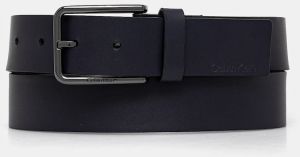 Kožený opasok Calvin Klein pánsky, tmavomodrá farba, K50K509654
