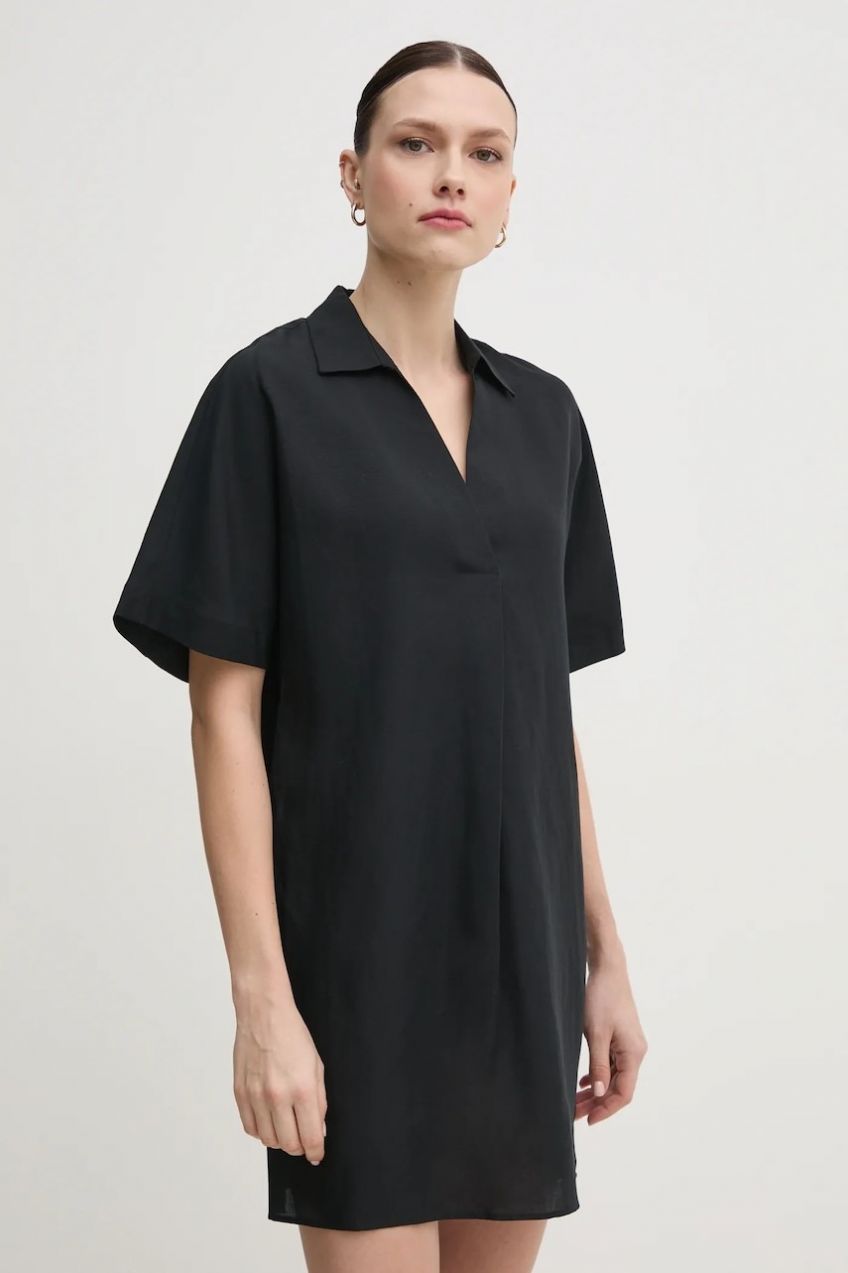 Šaty s prímesou ľanu Calvin Klein čierna farba, mini, oversize, K20K208382
