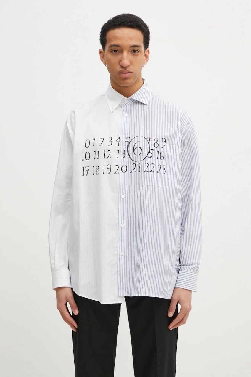 Bavlnená košeľa MM6 Maison Margiela pánska, biela farba, voľný strih, s golierom button-down, SH0DT0025