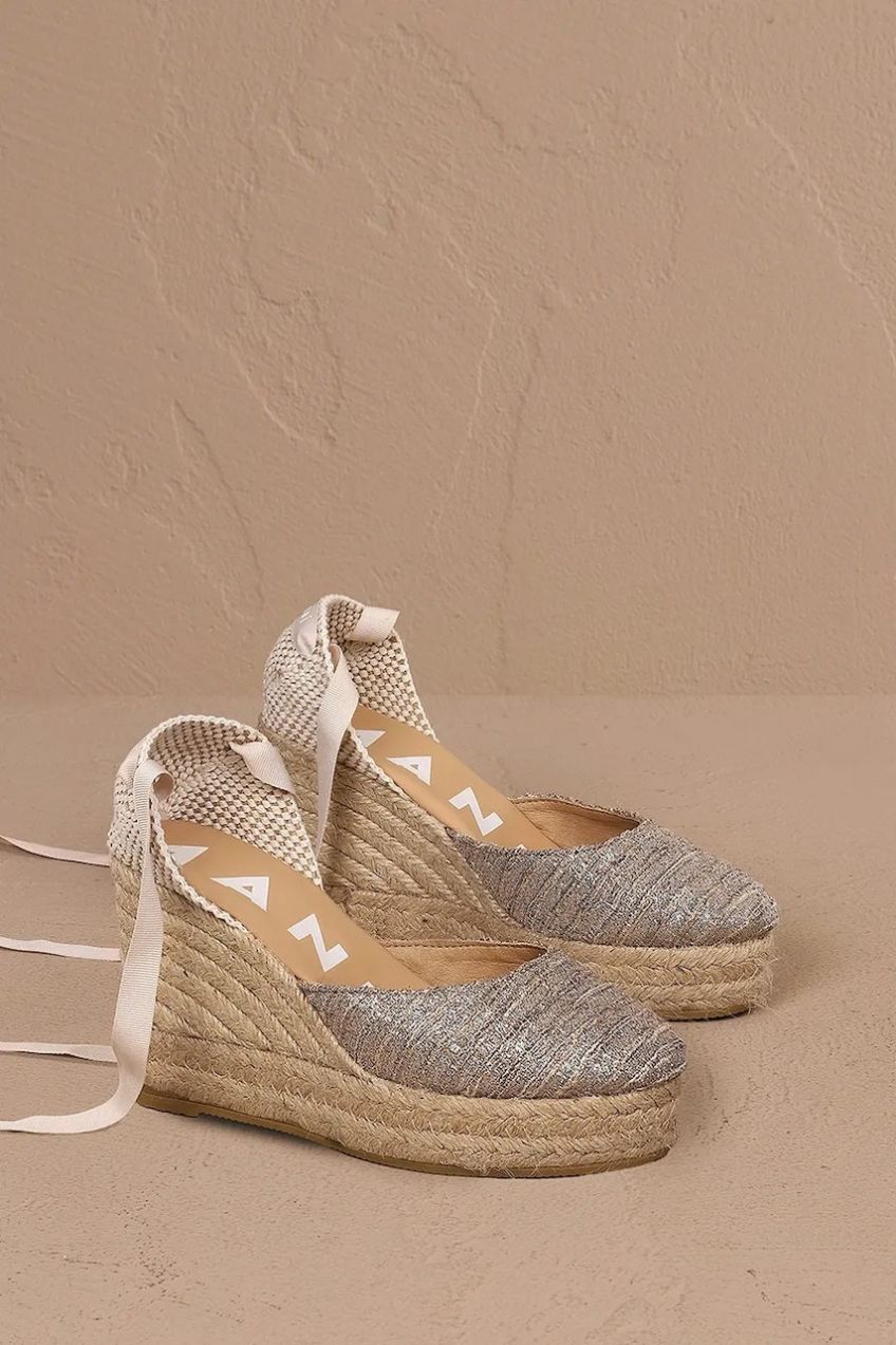 Espadrilky Manebi Wedge Espadrilles dámske, zlatá farba, na platforme, H 3.1 WV