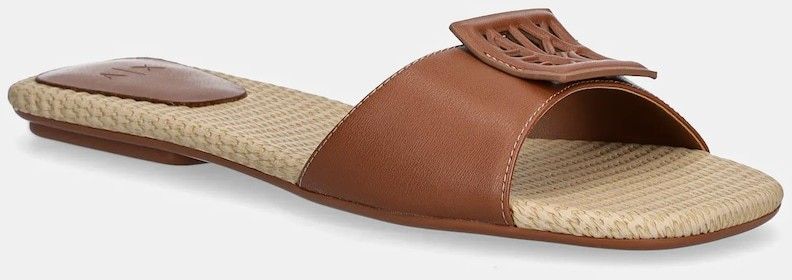 Šľapky Armani Exchange hnedá farba, na platforme, XDP055 XV921 01816