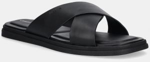 Kožené šľapky Calvin Klein CRISS CROSS SANDAL čierna farba, HM0HM01737