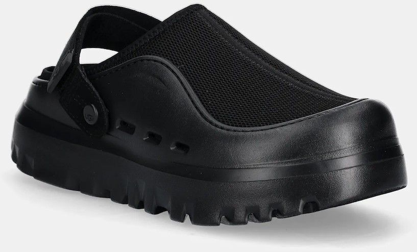 Šľapky UGG Peakmod čierna farba, 1166912-BLK