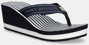 Šľapky Tommy Hilfiger TH STRIPES WEDGE BEACH SANDAL tmavomodrá farba, na kline, FW0FW08521
