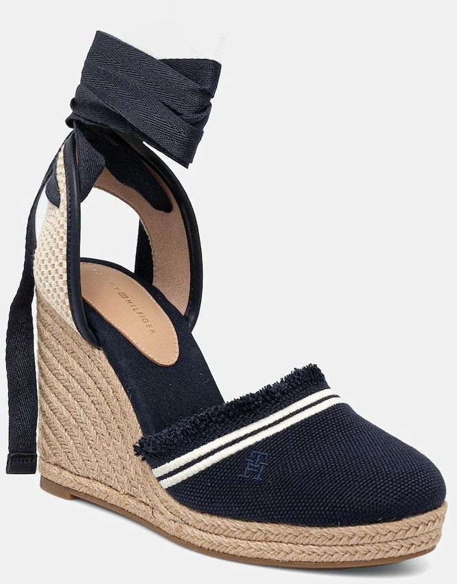 Espadrilky Tommy Hilfiger FRINGE CANVAS HIGH WEDGE tmavomodrá farba, na kline, FW0FW08878