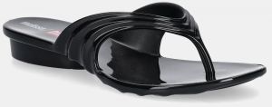 Šľapky Melissa MELISSA FLIP FLOP DIESEL AD čierna farba, na plochom podpätku, M 36151