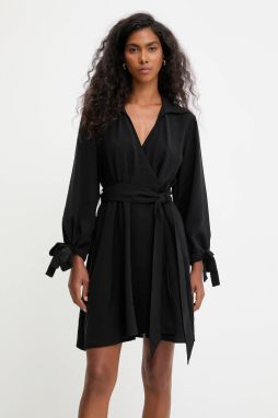 Šaty Answear.LAB čierna farba, mini, áčkový strih