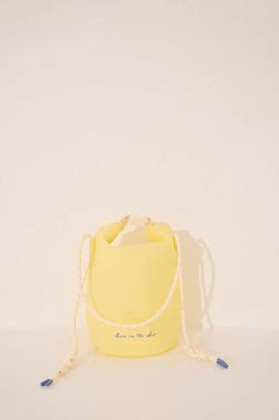 Kozmetická taška women'secret žltá farba, 4842947