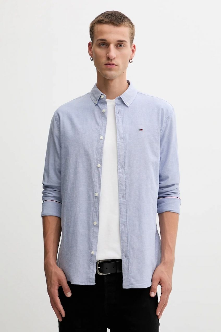 Košeľa Tommy Jeans béžová farba, slim, s golierom button-down, DM0DM09594