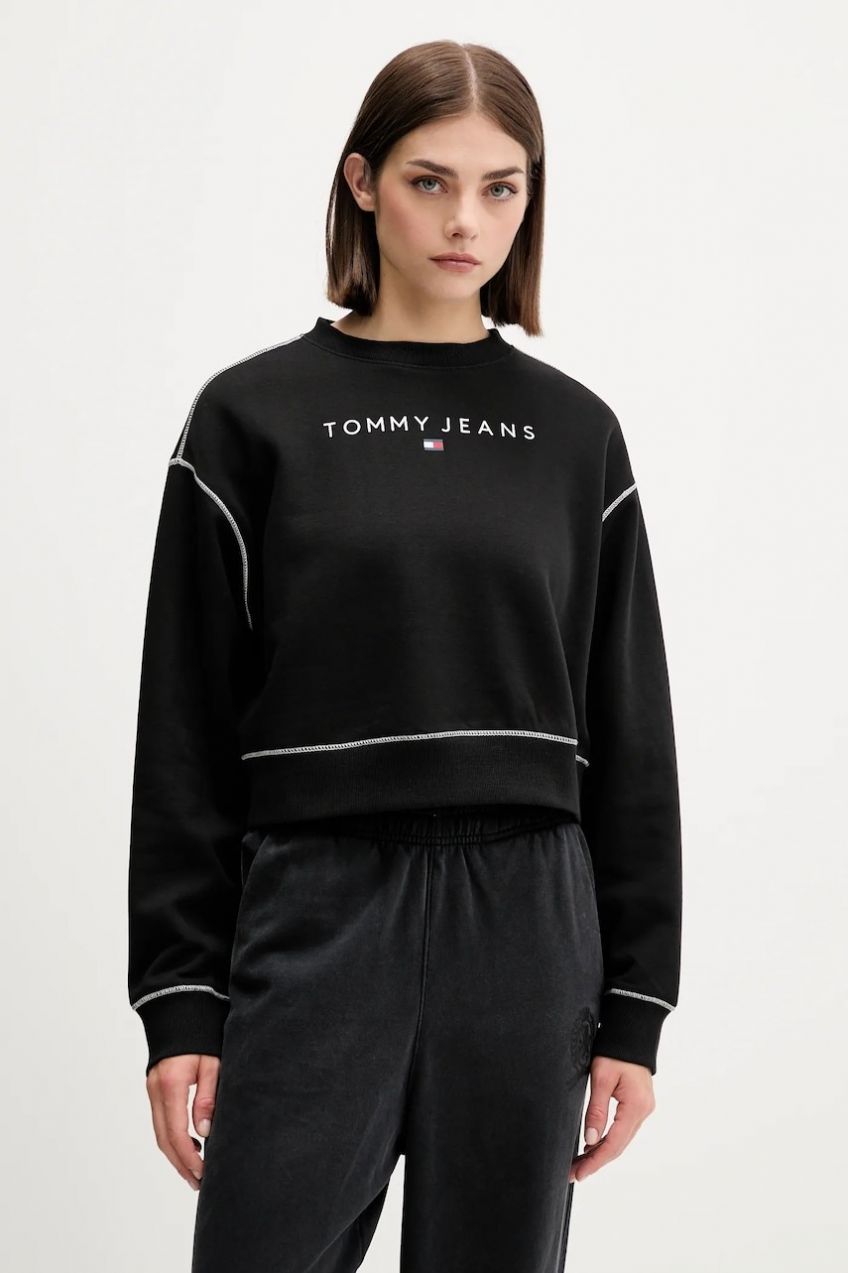 Mikina Tommy Jeans čierna farba, s nášivkou, DW0DW21587