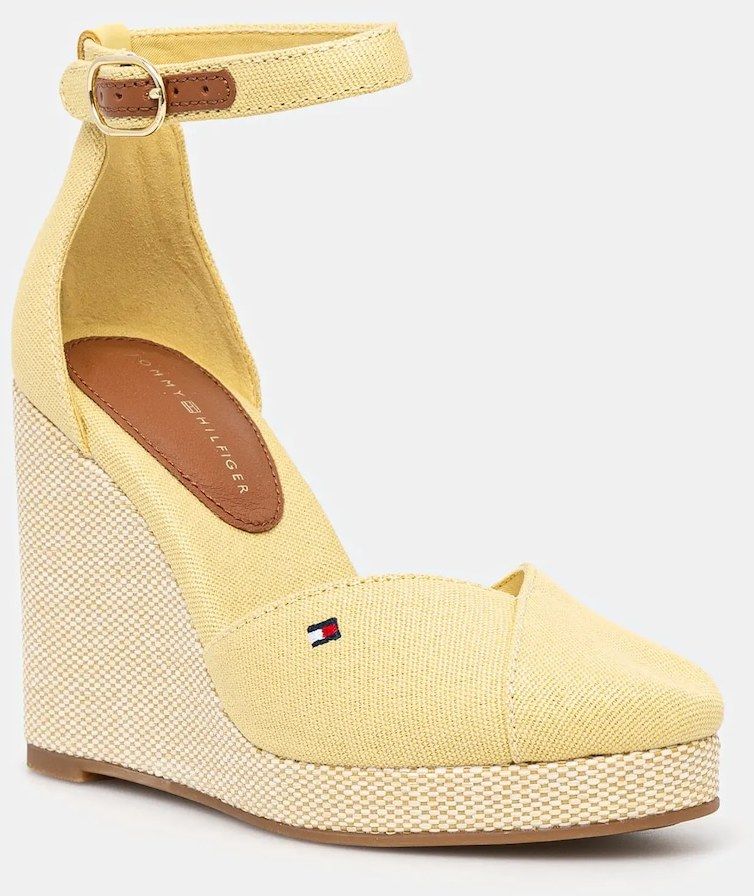 Espadrilky Tommy Hilfiger FLAG HIGH WEDGE ESPAD CLOSED TOE žltá farba, na kline, FW0FW08494
