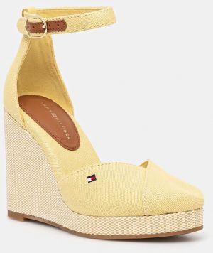 Espadrilky Tommy Hilfiger FLAG HIGH WEDGE ESPAD CLOSED TOE žltá farba, na kline, FW0FW08494