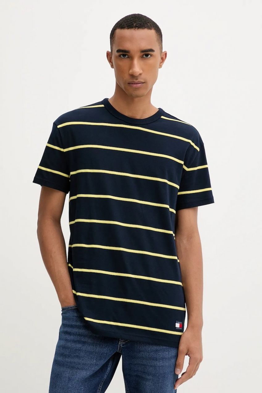 Bavlnené tričko Tommy Jeans pánske, tmavomodrá farba, vzorované, DM0DM21983