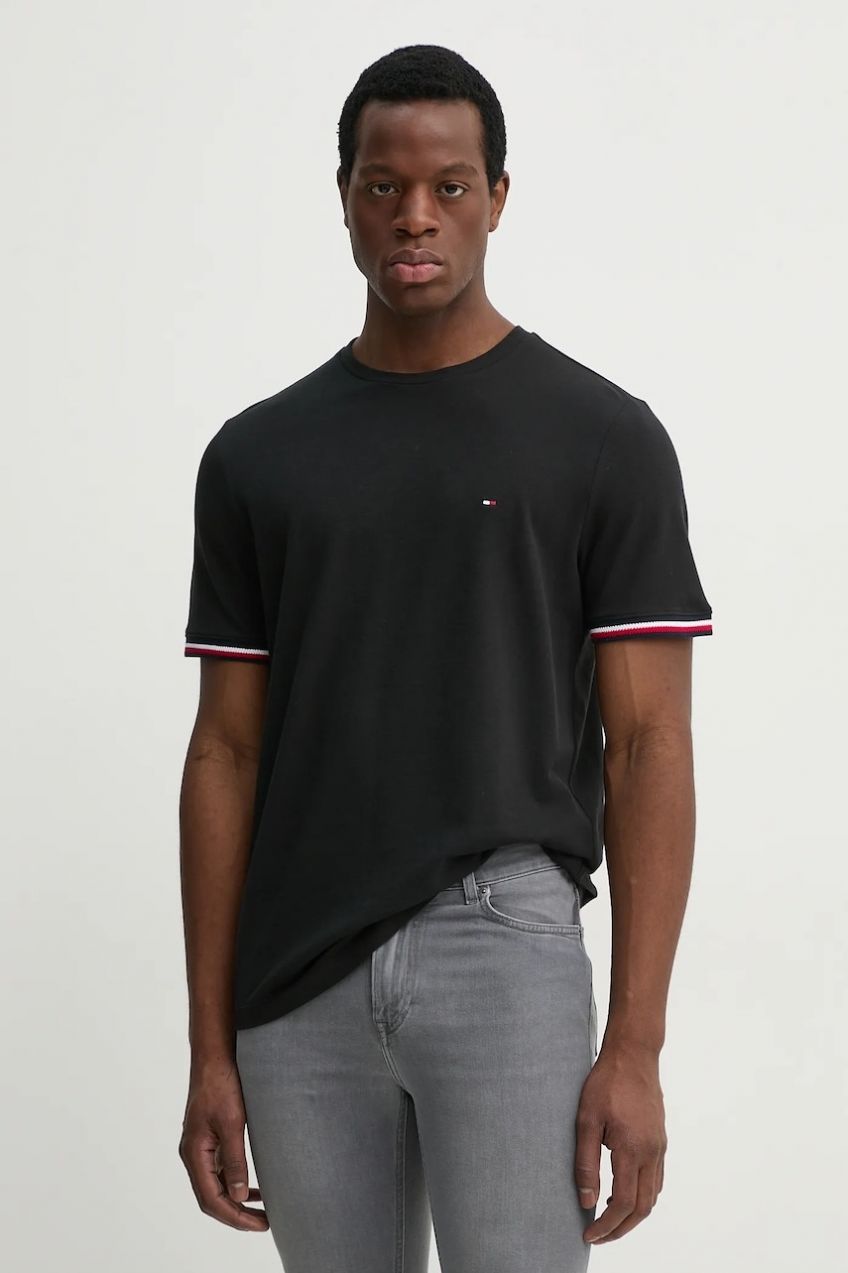 Bavlnené tričko Tommy Hilfiger pánske, čierna farba, jednofarebné, MW0MW38630