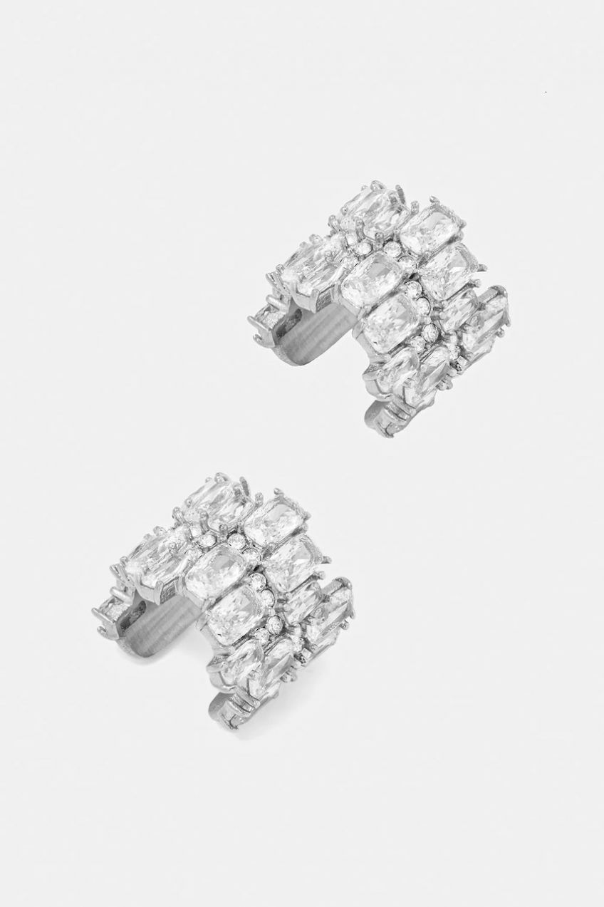 Náušnica Guess CHANDELIER JUBE05 355JW