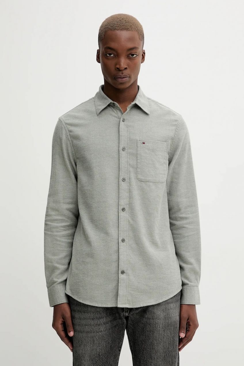 Bavlnená košeľa Tommy Jeans zelená farba, regular, s klasickým golierom, DM0DM22023