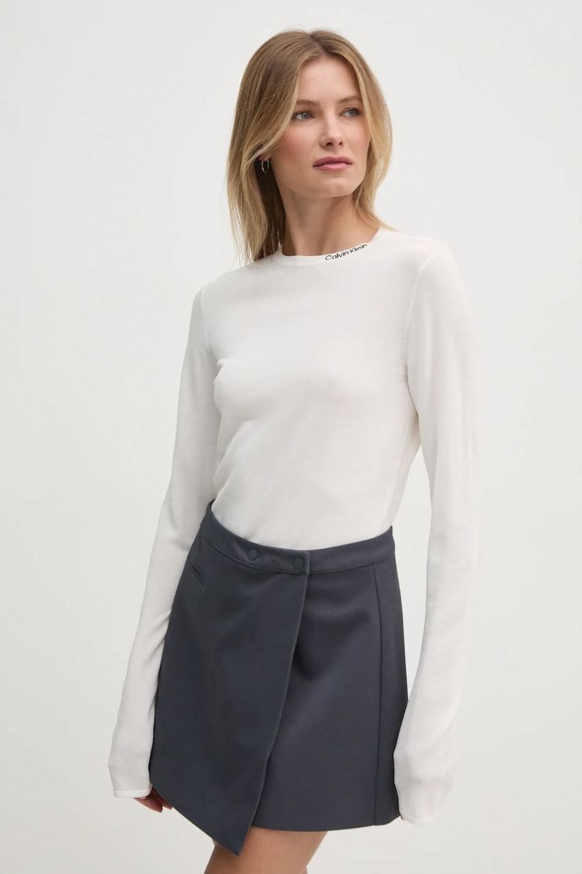 Sveter Calvin Klein Jeans dámsky, béžová farba, tenký, J20J224807