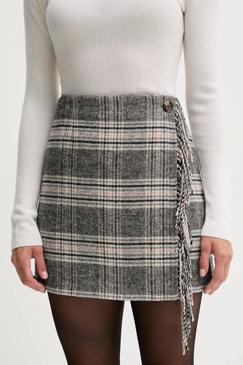 Sukňa s prímesou vlny Pepe Jeans šedá farba, mini, áčkový strih, PL9011872