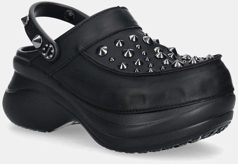 Šľapky Crocs Bae Studded Clog čierna farba, na platforme, 211626