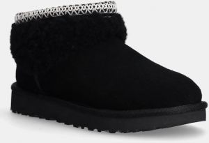 Semišové snehule UGG Classic Ultra Mini Maxi Curly čierna farba, 1158263-BLK