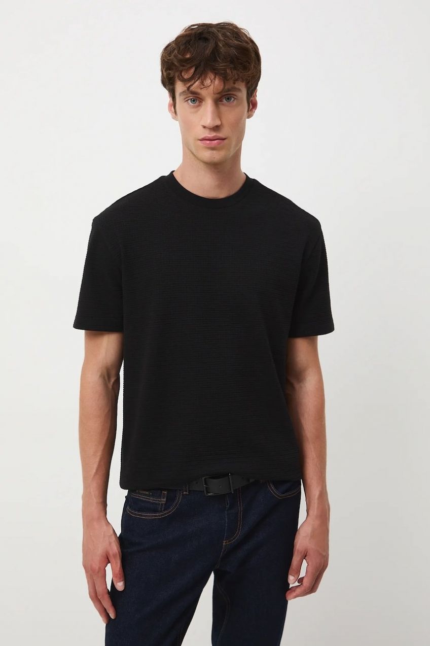 Tričko Medicine pánske, čierna farba, jednofarebná