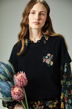 Tričko Medicine dámske, čierna farba