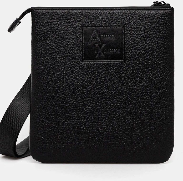 Malá taška Armani Exchange čierna farba, XM001619 AF17210