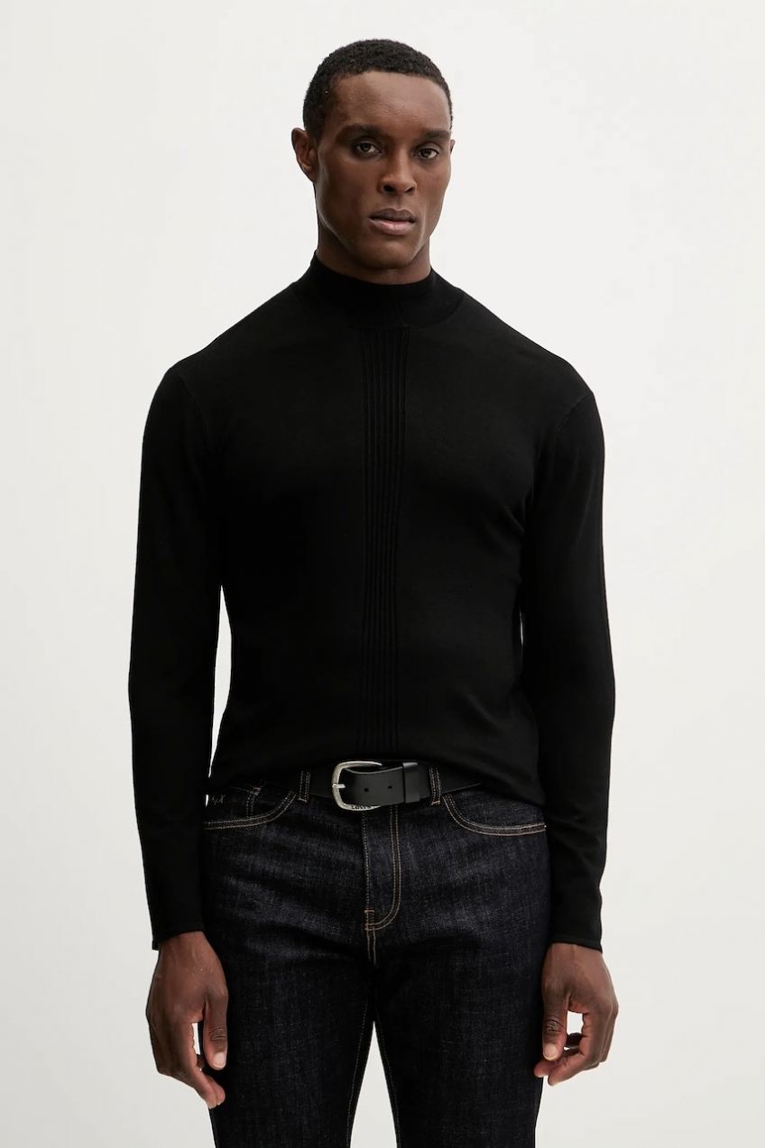 Sveter Armani Exchange čierna farba, ľahký, s polorolákom, XM001335 AF10454