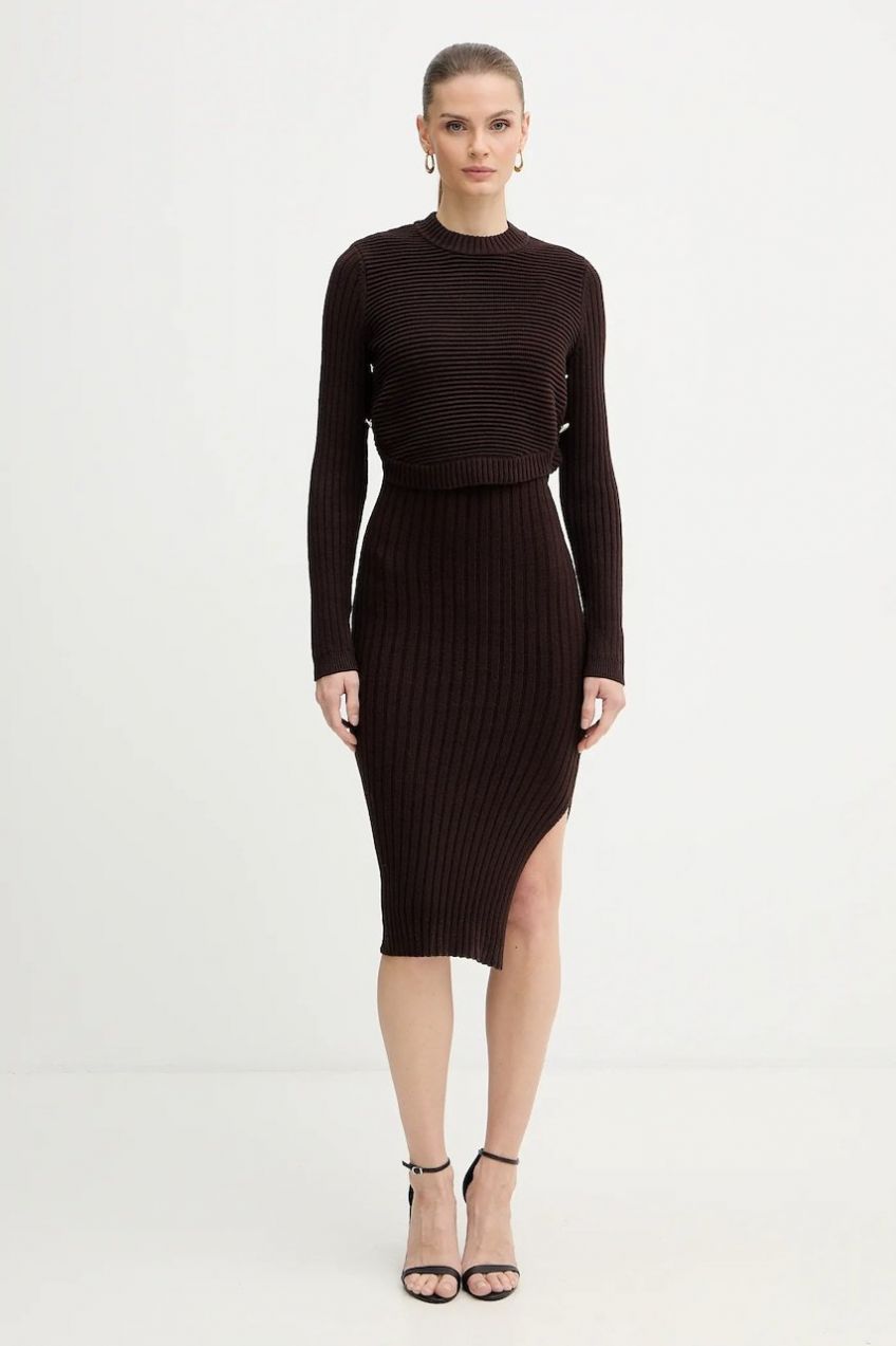 Šaty a sveter Morgan hnedá farba, mini, priliehavé, RMOMO