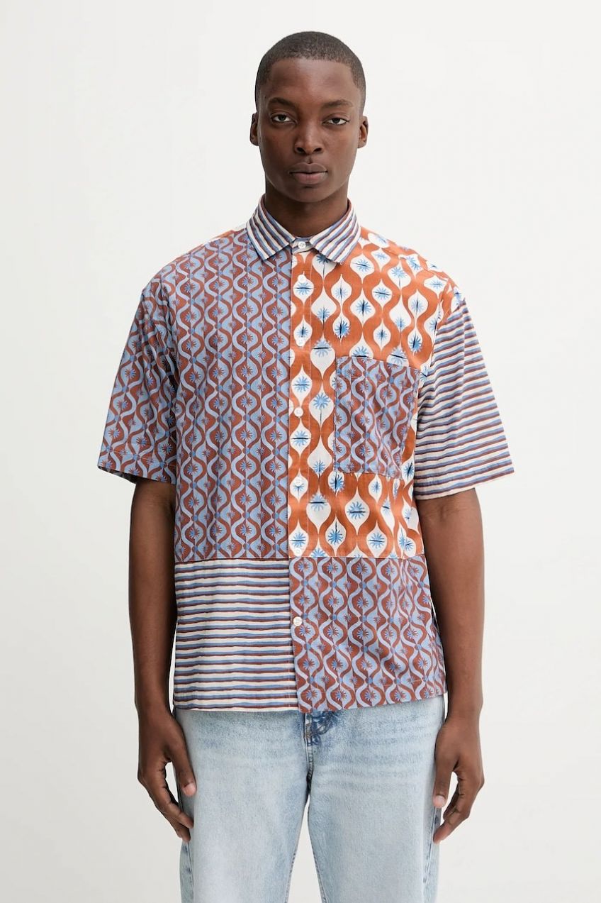 Bavlnená košeľa Desigual VICENTE modrá farba, voľný strih, s klasickým golierom, 25WMCW03