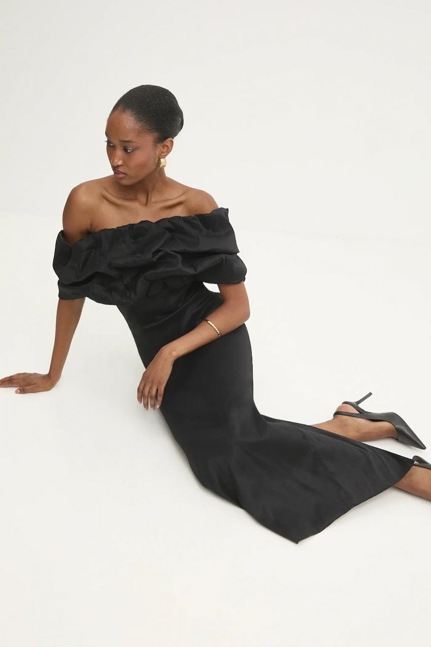 Šaty Answear.LAB čierna farba, maxi, priliehavé