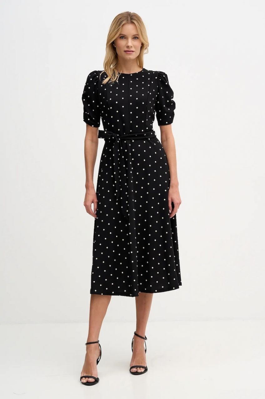 Šaty Dkny čierna farba, midi, áčkový strih, DD1G3848