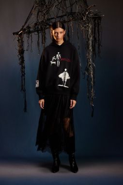 Mikina Medicine čierna farba, s kapucňou, s potlačou