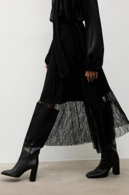 Sukňa Answear.LAB čierna farba, midi, áčkový strih