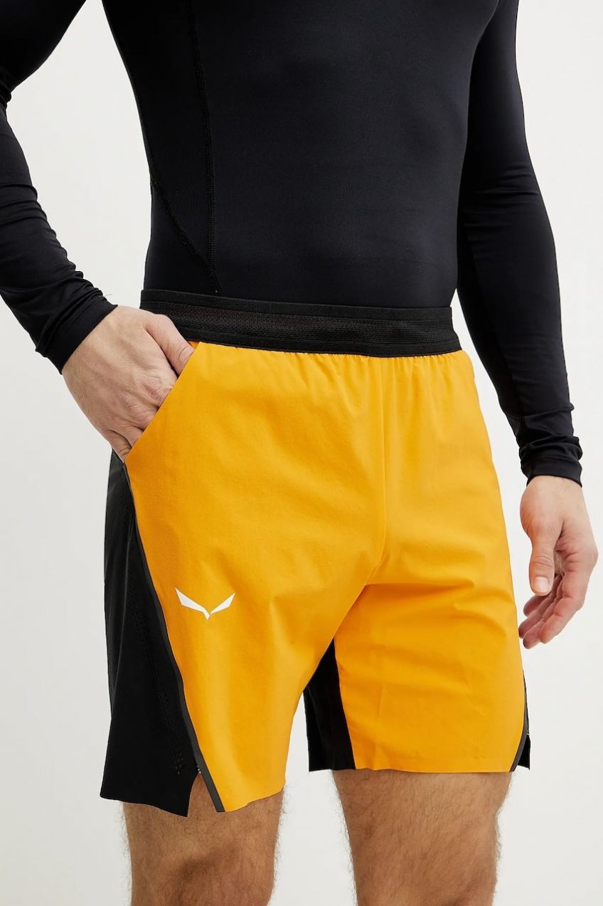 Turistické šortky Salewa Pedroc 2 žltá farba, 00-0000028603