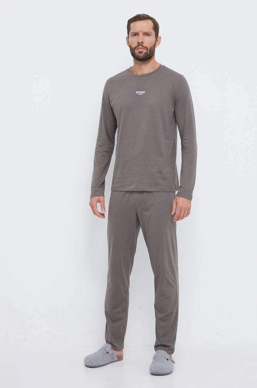 Bavlnené pyžamo Guess DERRICK