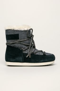 Moon Boot - Snehule
