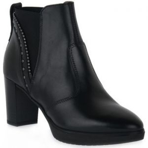 Nízke čižmy NeroGiardini  NERO GIARDINI  GUANTO NERO