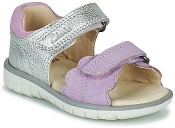 Sandále Clarks  Roam Wing T.