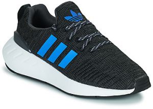 Nízke tenisky adidas  SWIFT RUN 22 J