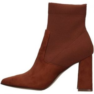 Čižmičky Steve Madden  SMSRAMP UP