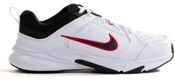 Nízke tenisky Nike  Defyallday 4E