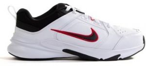 Nízke tenisky Nike  Defyallday 4E