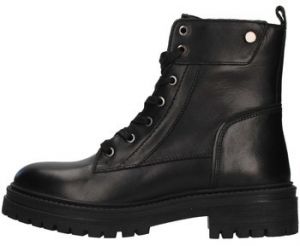 Čižmy do mesta Geox  D16HRC00043