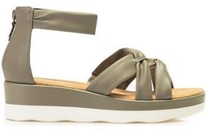 Sandále Clarks  Clara Rae