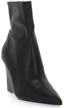 Čižmičky Steve Madden  SERBIA BLEACK