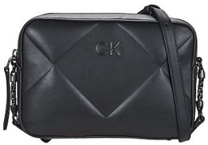 Tašky cez rameno Calvin Klein Jeans  RE-LOCK QUILT CAMERA BAG