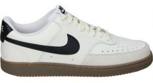 Univerzálna športová obuv Nike  FQ8075-133