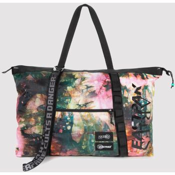 Kabelky Eastpak  EK0A5B9MN101